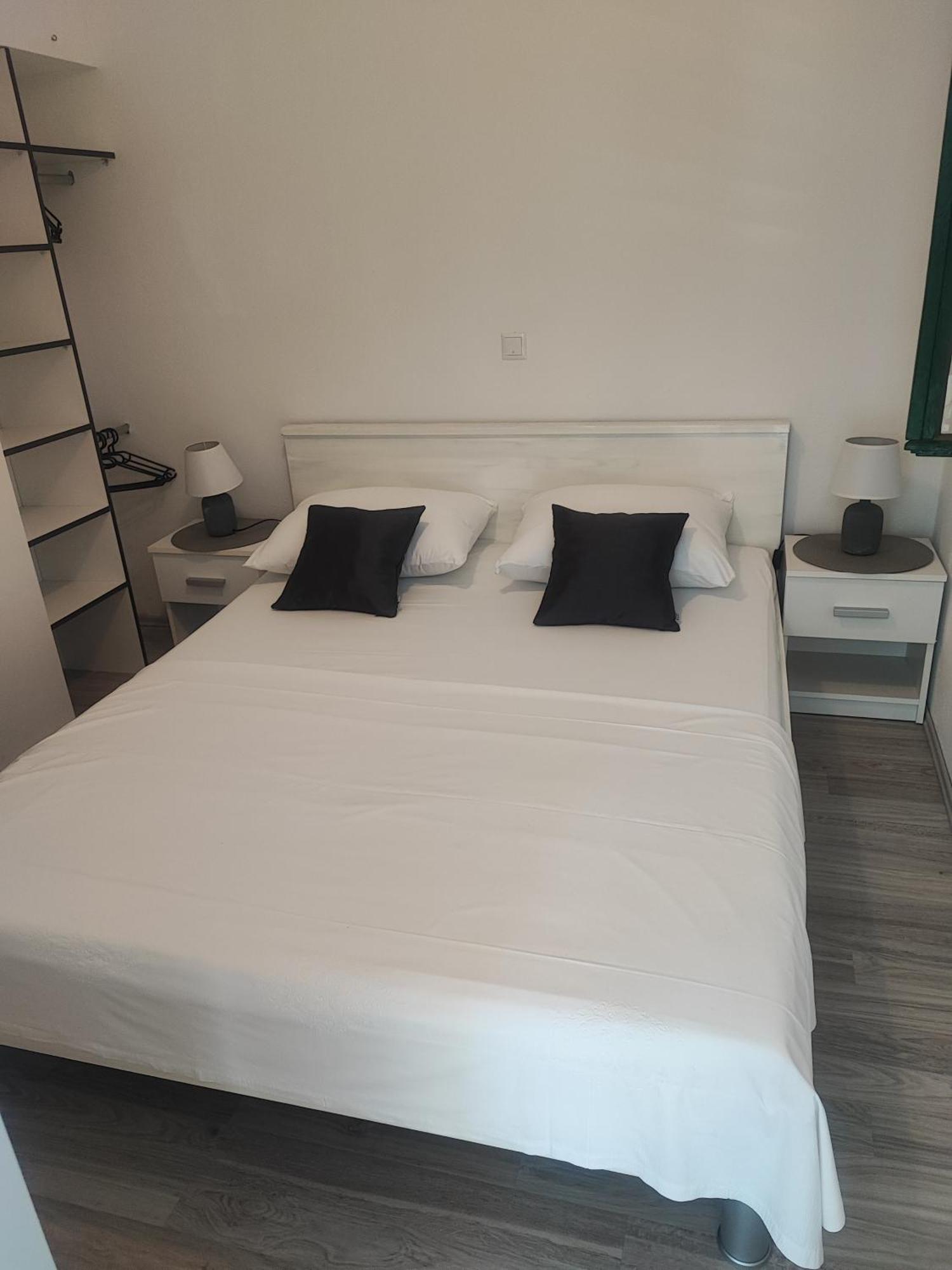 Apartment Mari Ostrvica 外观 照片
